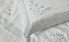 Jogo de Cama Queen Trussardi 300 Fios Cetim 100% Algodão Egípcio Olivo - comprar online