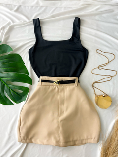 Short saia Verônica bege