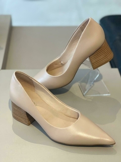 Scarpin Lia Line Nude