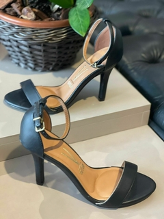 Sandália Vizzano Preto
