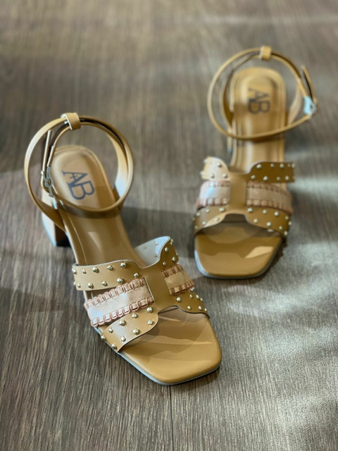 Sandália A+B Carvalho - comprar online