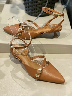 Chanel Specchio Brand Conhaque na internet