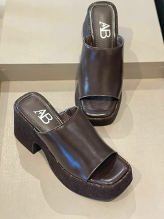 Tamanco A+B Café - Boutique Par Perfeito