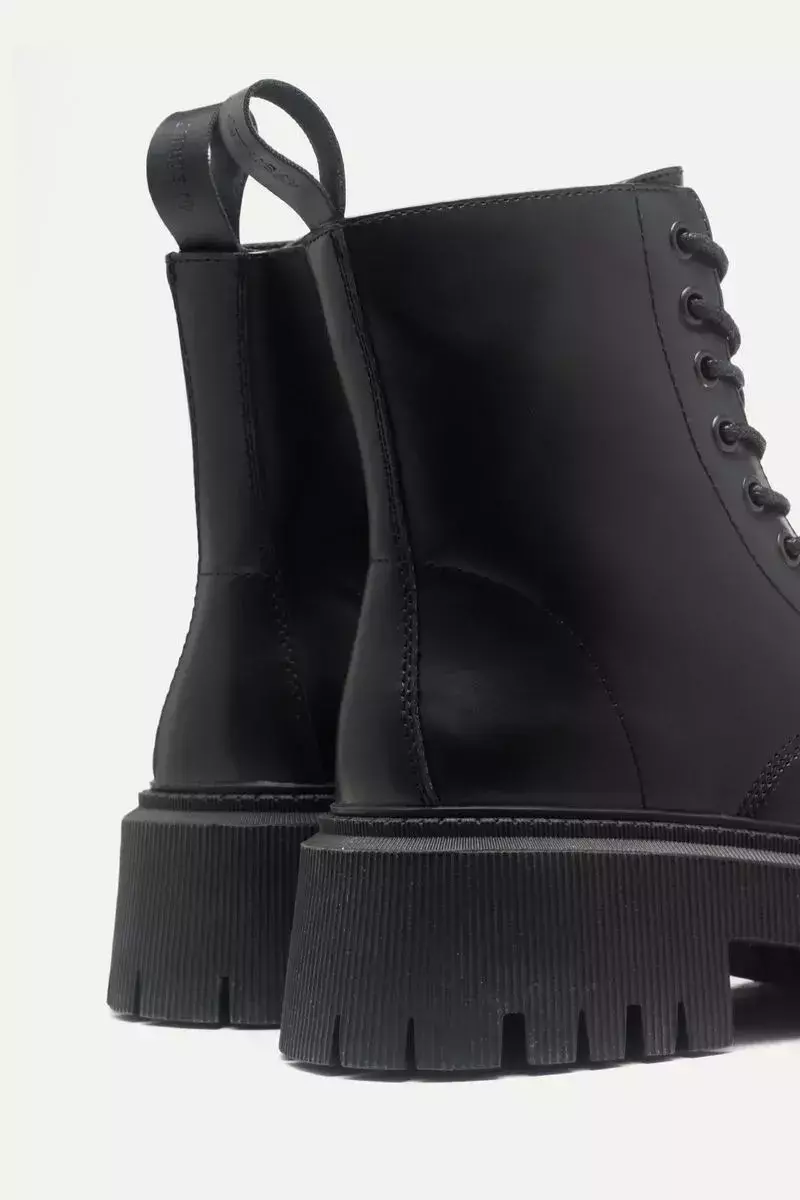 BORCEGO HELSINKI