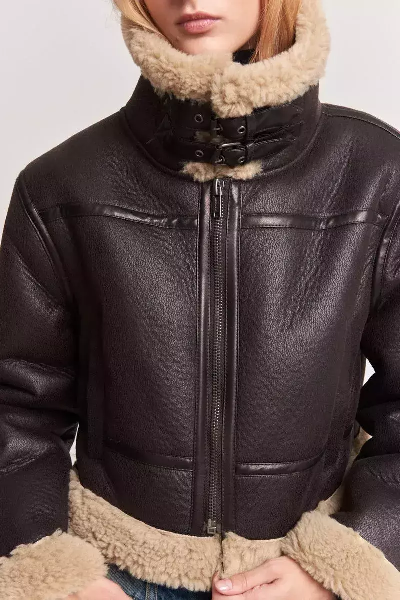 CAMPERA CHESTER