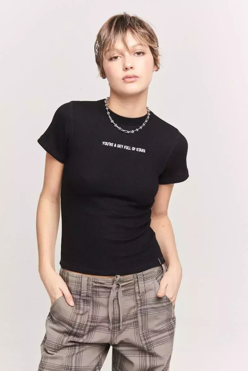REMERA SKY