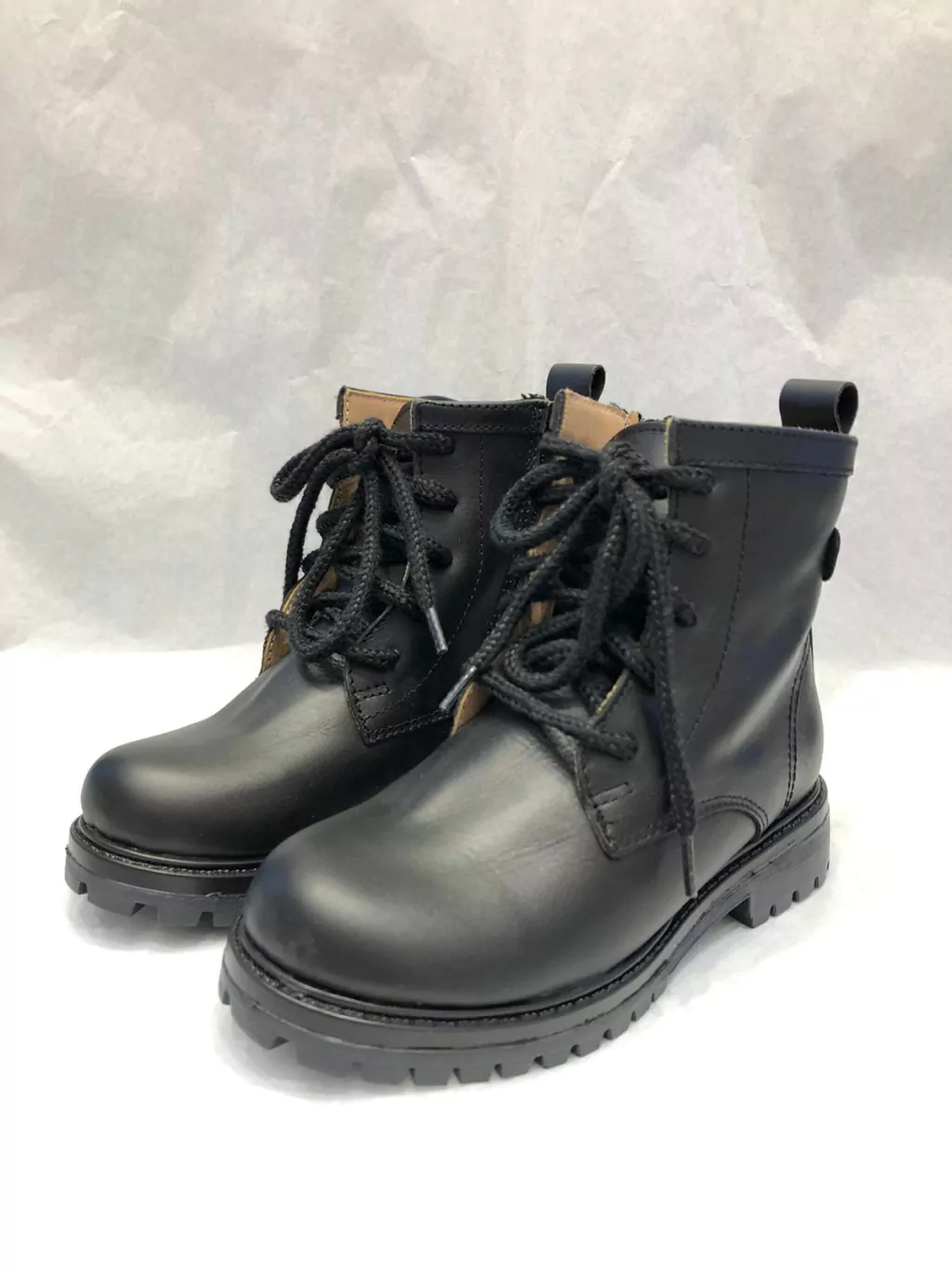 BORCEGOS OSIRIS NEGROS
