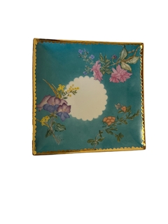 Prato Quadrado Japonês - Luci Monteiro Gifts - Arte em Cerâmica | Porcelanas pintadas à mão