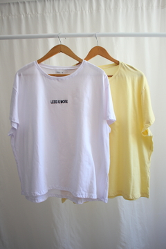 Remera More en internet