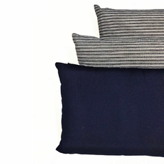 ALM-A1895 | Conjunto Almofadas Azuis Rinzeiras de 0,50 x 0,30 Acrilico + Algodão Listrado - TGB INTERIORES | Tapeçaria e Estofados Personalizados