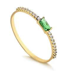 Anel aparador em zirconias (cor opcional)