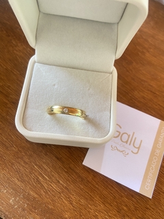 Aliança meia cana 4,00mm anatômica ouro - comprar online
