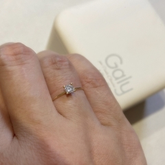 Anel Solitário Ouro Clássico - comprar online