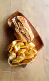 Sándwich + papas!