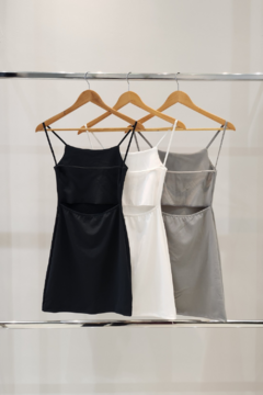 Vestido Adore en internet