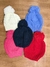 Gorro tejido con pompón