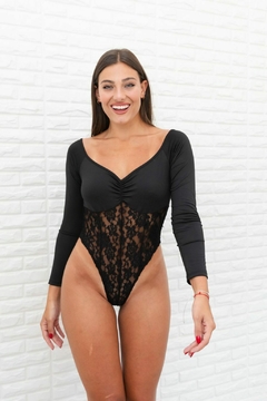 BODY MARIANA