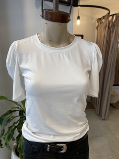 REMERA MAYA en internet