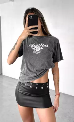 REMERA HYDE