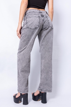 JEAN WIDE LOW WAIST en internet