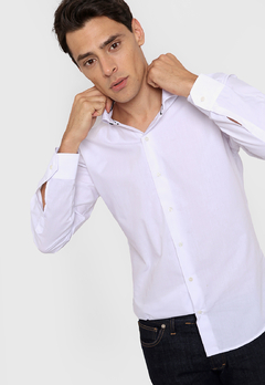 Camisa slim fit lisa