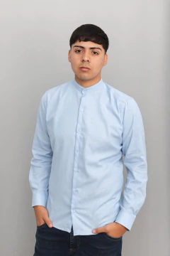 Imagen de Camisa slim fit lisa cuello mao