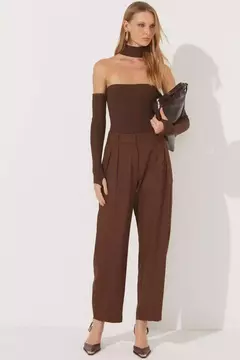 BLUSA JASMIN MARROM na internet