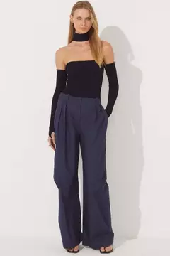 BLUSA JASMIN MARINHO na internet