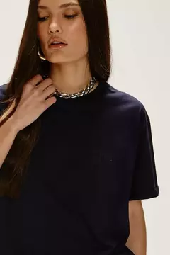 T-SHIRT MIA AZUL MARINHO na internet