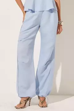 CALÇA AURORA AZUL na internet