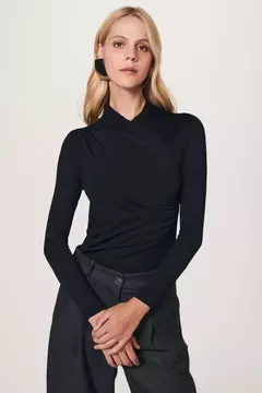 Blusa Priscila Preta