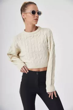 SWEATER SWEET CLOSTER