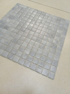 Venecitas Biseladas Premium Gris Niebla 2,3 Vitreas Piletas