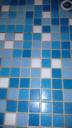 Venecitas Biseladas Mix Dos Celestes Y Blanco 2x2 - Mundo Vanitory