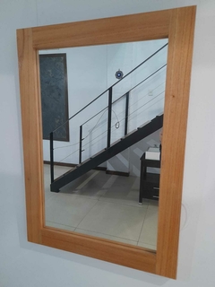 Espejo 50x70cm Color Miel Marco Madera - comprar online
