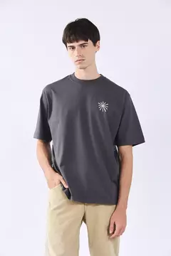 Remera Bensimon sol naciente over