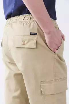 Chino cargo Bensimon en internet