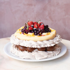 Pavlova rellena
