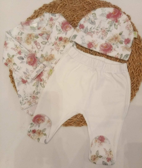 Ajuar 3 piezas Rosas