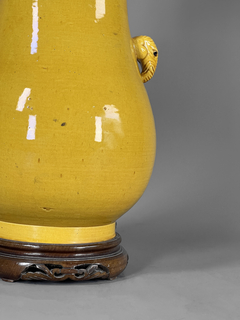 Lámpara porcelana China color amarillo, Siglo XVIII - comprar online