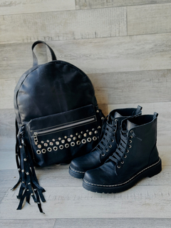 PROMO MOCHILA + BORCEGO - comprar online