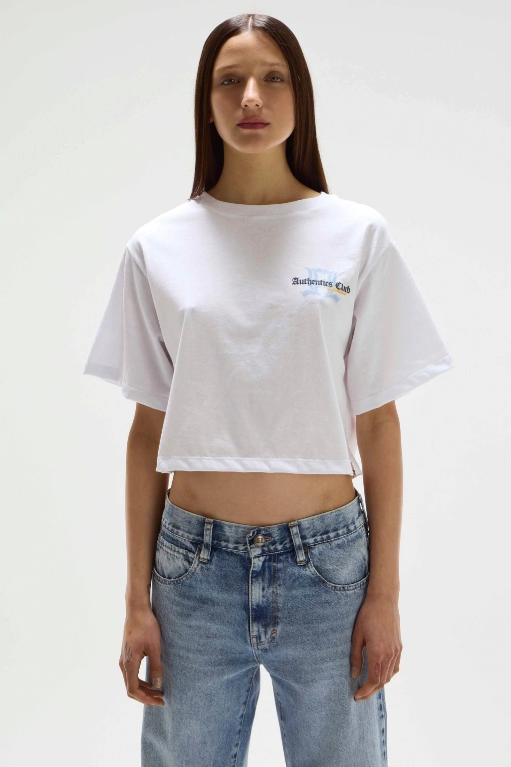 Remera Authentics mastery label