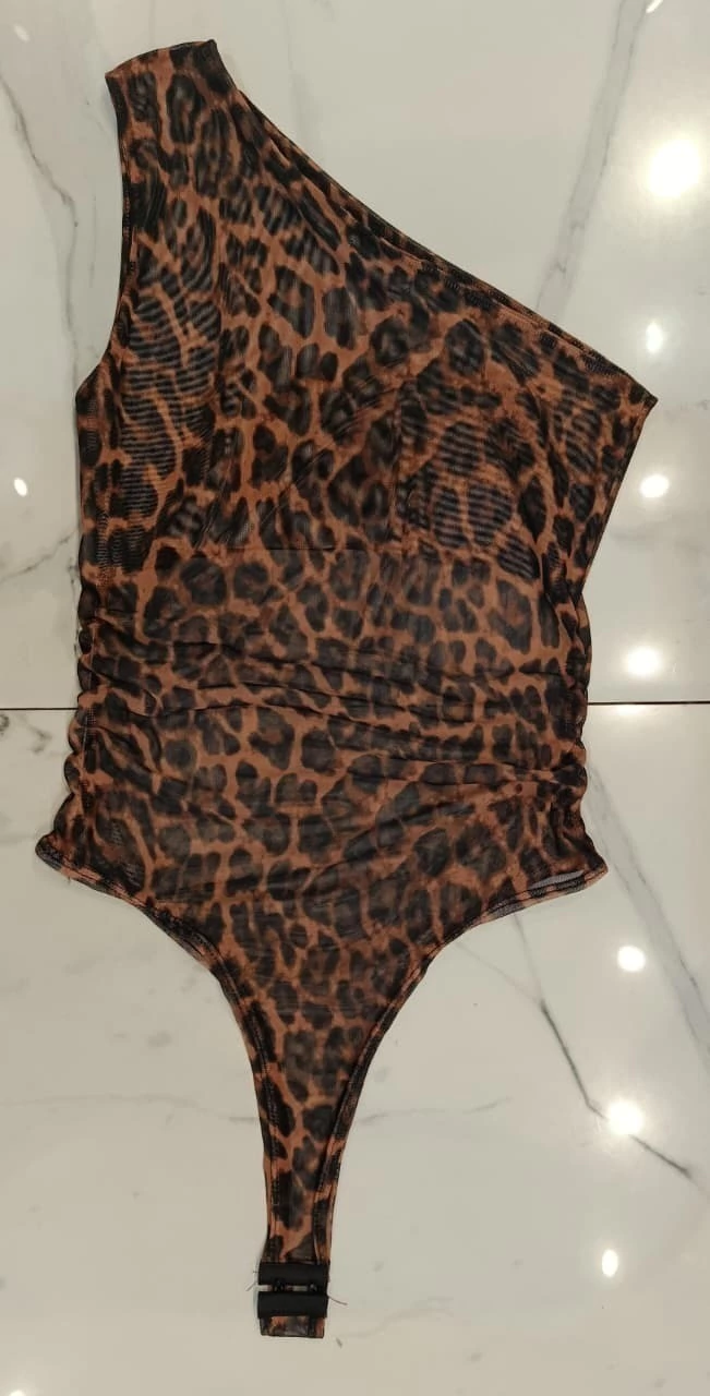 BODY UN HOMBRO ANIMAL PRINT LUCIA