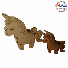 CAJA FORMA UNICORNIO 18 CM ALT. C-LASER