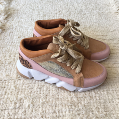 Moly nude 40