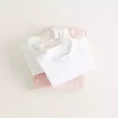 MEDIA POLERA CON BORDADO EN CUELLO
