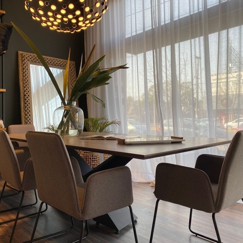 Mesa Enchapado en Petiribí