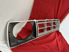 Rejilla central Ford F-100 74/77