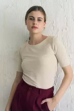 Remera WELL