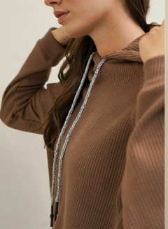 Hoodie LUCCA en internet